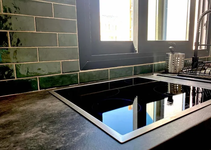 Urban Habitat Capsule Beds 旅馆 尼科西亚