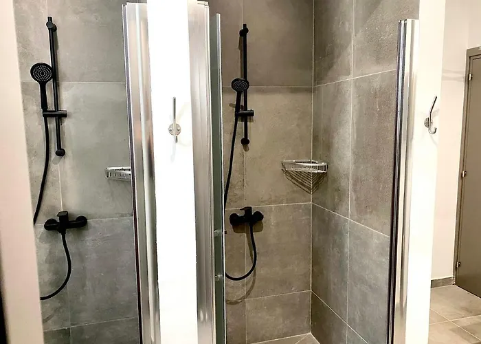 Urban Habitat Capsule Beds