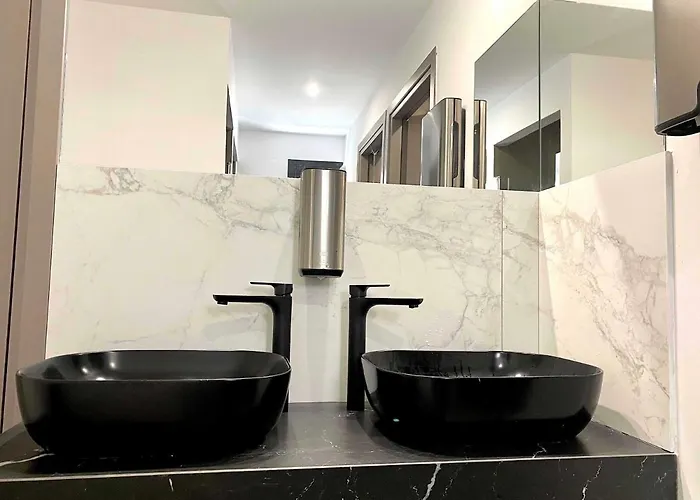 Urban Habitat Capsule Beds *