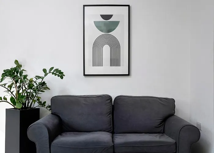 Urban Habitat Capsule Beds 尼科西亚