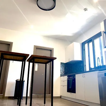 Urban Habitat Capsule Beds * ニコシア